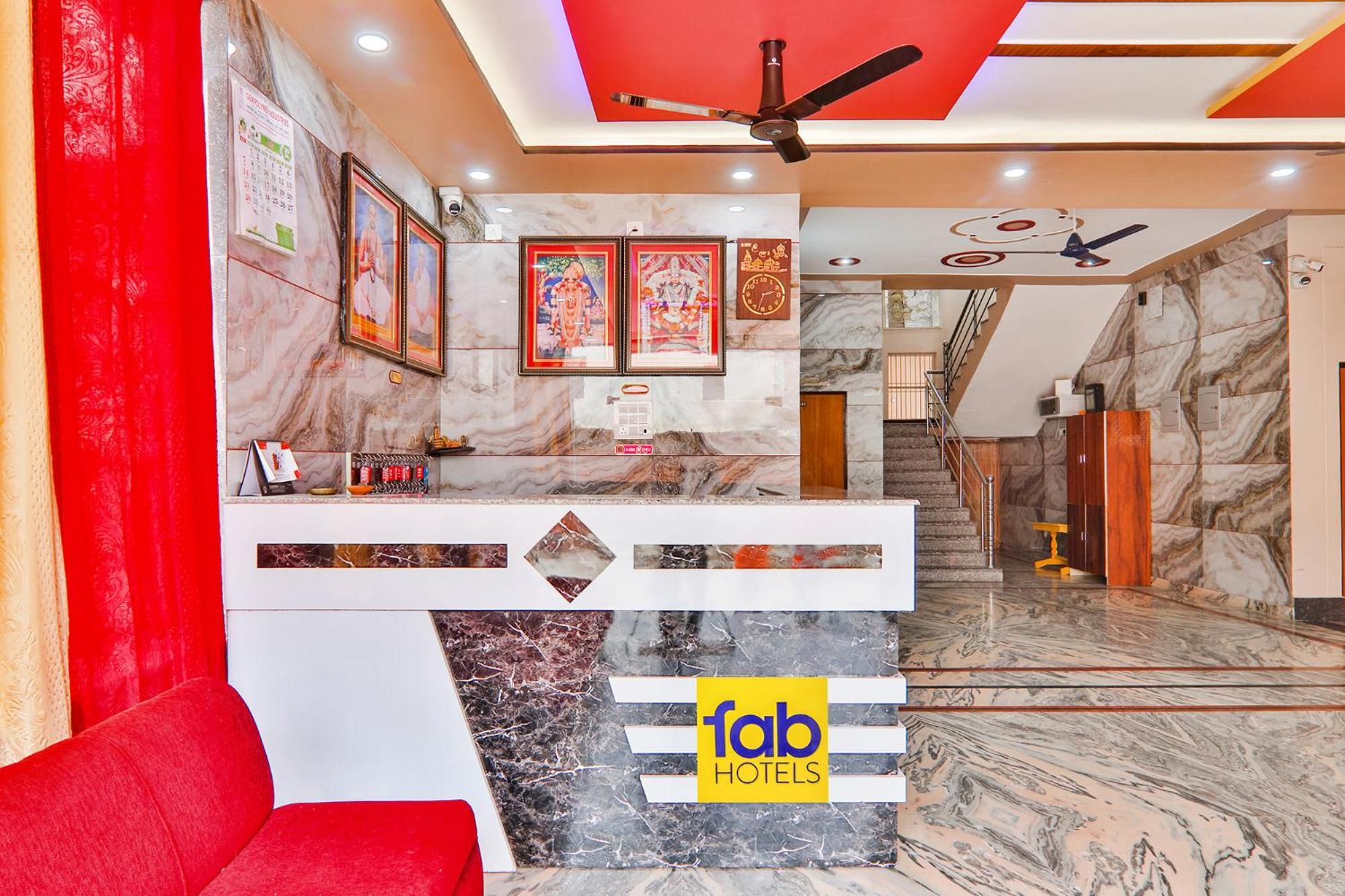 Fabhotel Shree Venkatesh Nileyam Ayodhya Exteriör bild
