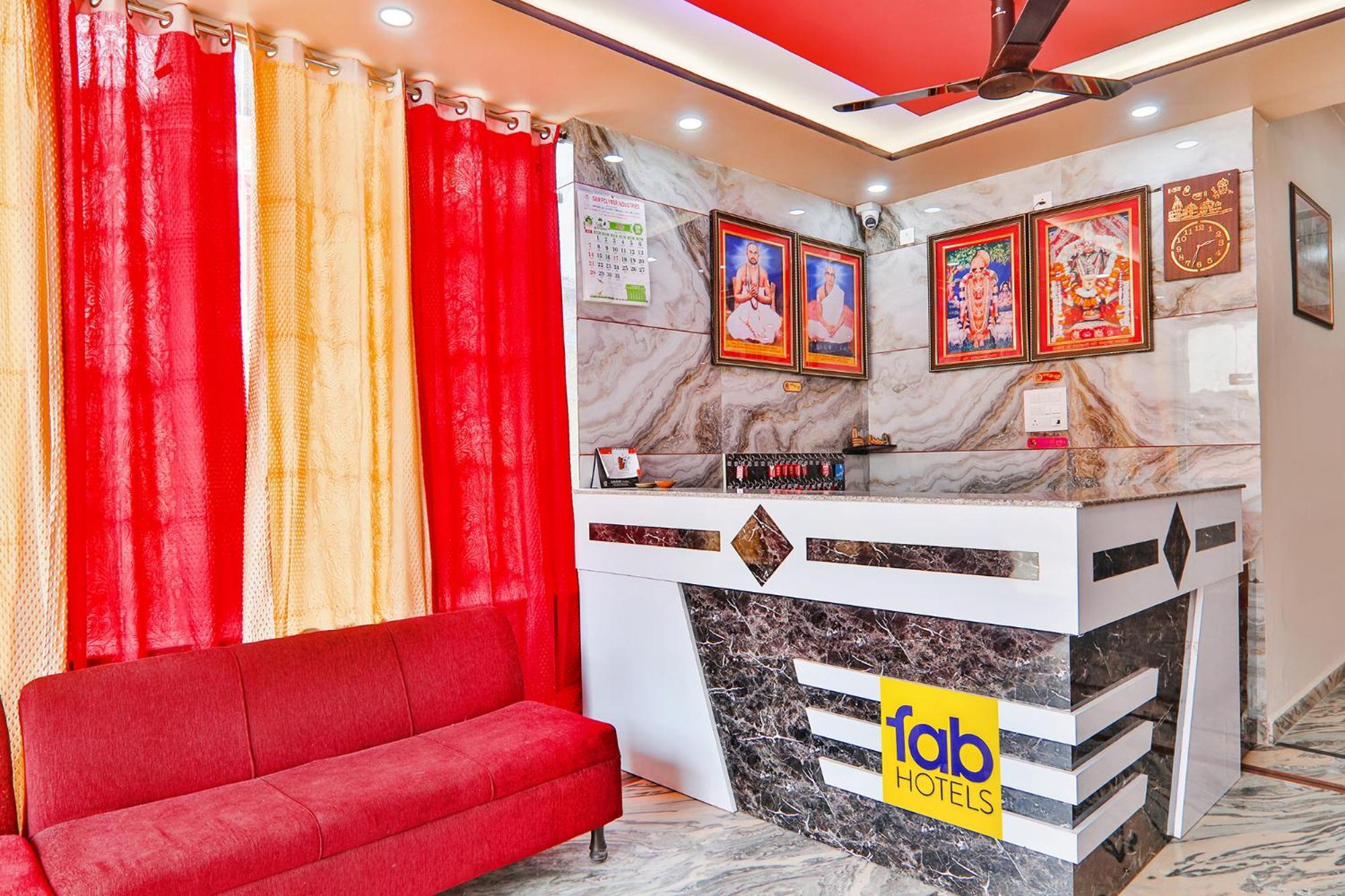 Fabhotel Shree Venkatesh Nileyam Ayodhya Exteriör bild