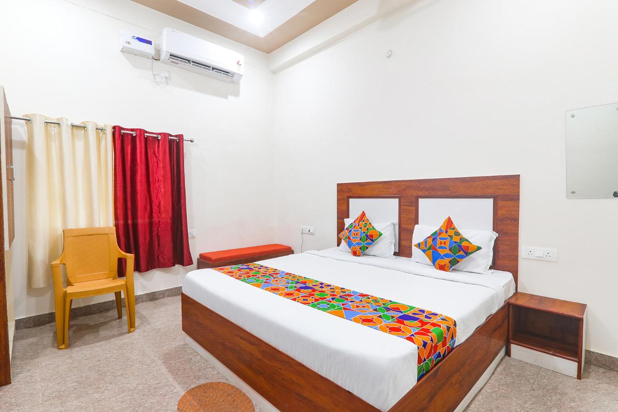 Fabhotel Shree Venkatesh Nileyam Ayodhya Exteriör bild